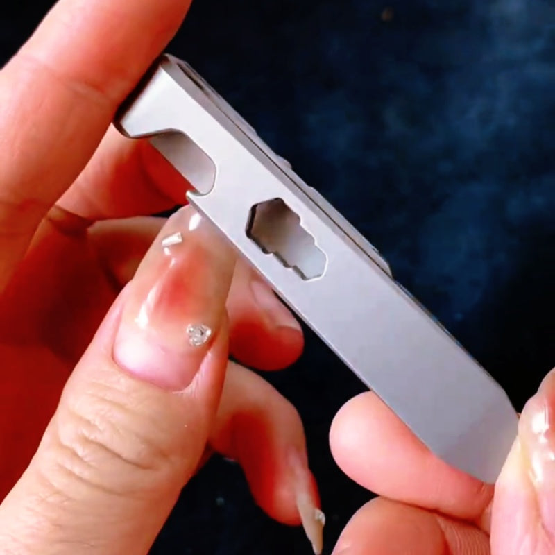 2025 New Titanium Alloy Keychain Knife Multifunctional EDC Gadget Belt Buckle