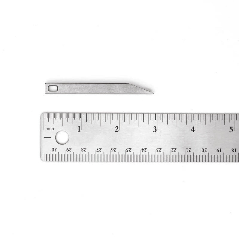 Mini Portable Pry Bar Keychain Pendant Multifunctional Tool EDC Gadget Crowbar