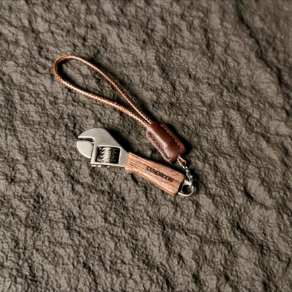 Interesting Mmini Wrench Keychain Decompression Pendant