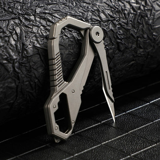 Luxury Titanium Keychain Multifunction Car Key Chain Knife Screwdriver Buckle EDC Key Ring