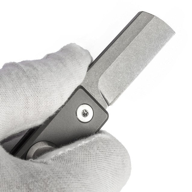 Mini Titanium alloy Folding Keychain Knife EDC Tool Bottle Opener Outdoor Survival Camping