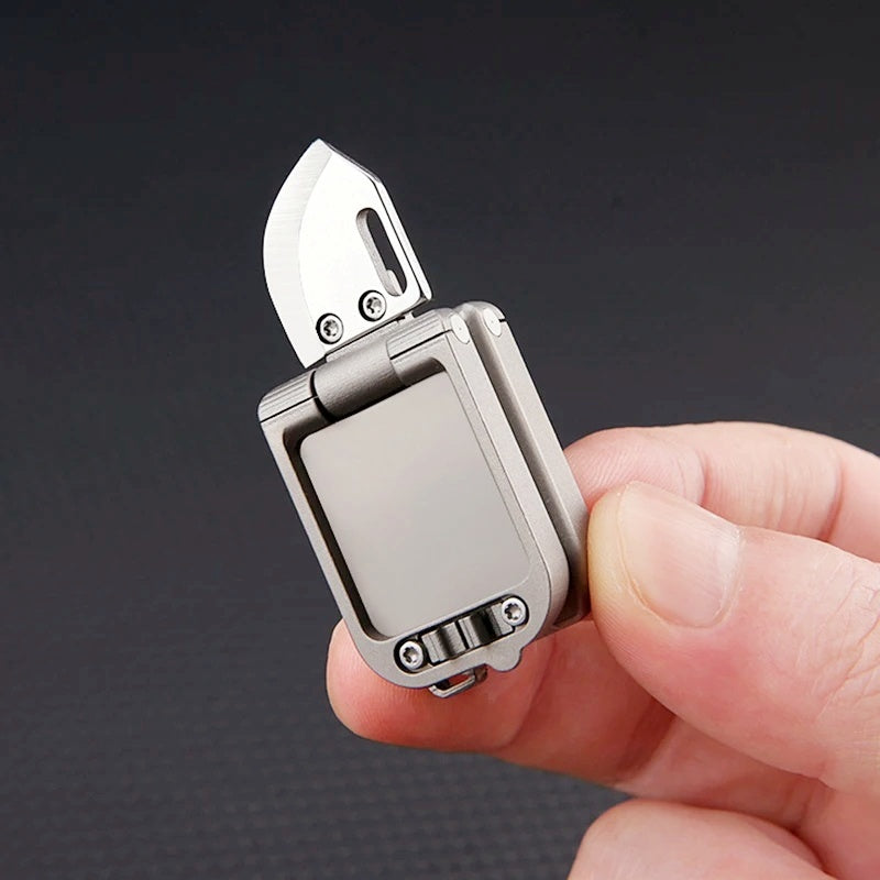 New Titanium alloy suitcase mini knife