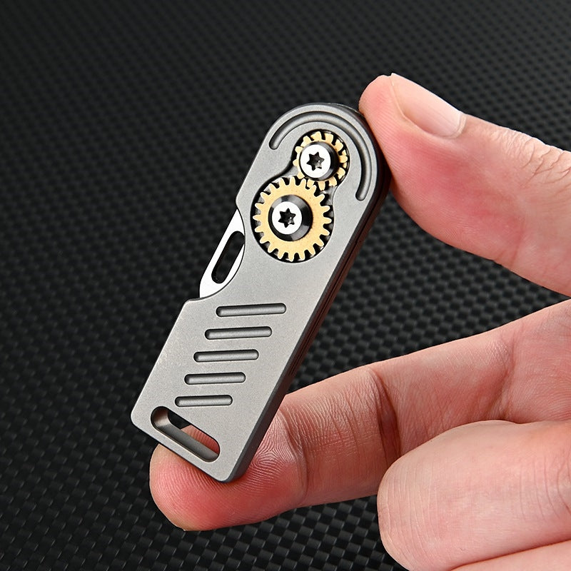 Innovative Titanium Alloy Gear Folding Knife High Hardness D2 Steel Knife EDC Keychain Pocket Knife